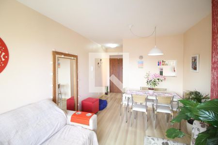 Sala de apartamento para alugar com 2 quartos, 59m² em Jardim Carvalho, Porto Alegre