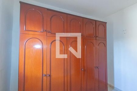 Quarto 1 de apartamento para alugar com 2 quartos, 40m² em Guajuviras, Canoas