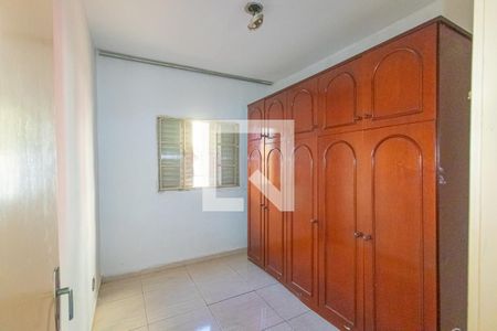 Quarto 1 de apartamento para alugar com 2 quartos, 40m² em Guajuviras, Canoas