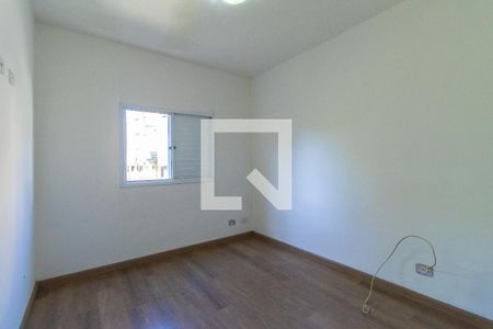 Quarto 1 de apartamento para alugar com 2 quartos, 65m² em Jardim Barbacena, Cotia
