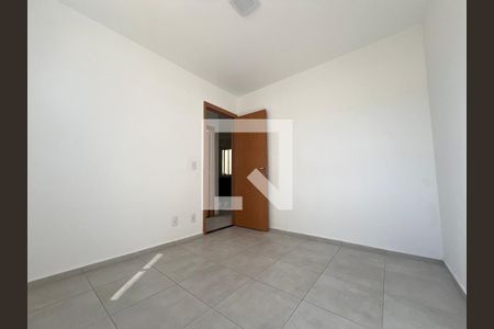 Quarto 1 de apartamento para alugar com 2 quartos, 50m² em Santos Dumont, Juiz de Fora