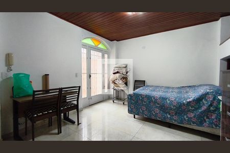 Sala de casa à venda com 4 quartos, 197m² em Cambuci, São Paulo