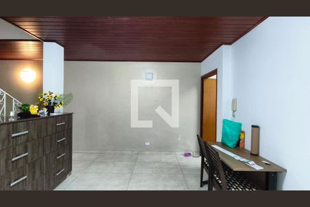 Sala de casa à venda com 4 quartos, 197m² em Cambuci, São Paulo