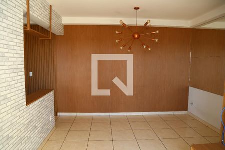 Sala de apartamento para alugar com 3 quartos, 72m² em Jardim Monte Serrat, Aparecida de Goiânia