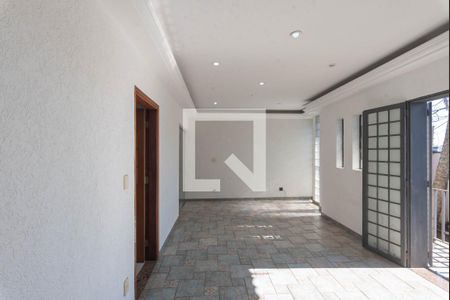Sala de casa para alugar com 3 quartos, 220m² em Jardim dos Oliveiras, Campinas