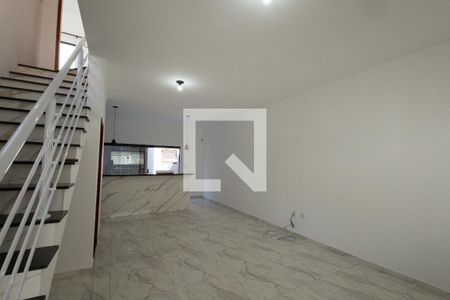 Sala de casa para alugar com 3 quartos, 156m² em Loteamento Villa Branca, Jacareí