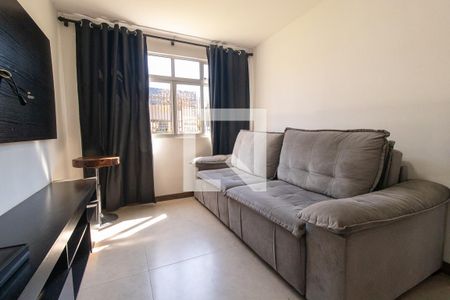 Sala de apartamento para alugar com 3 quartos, 51m² em Novo Mundo, Curitiba