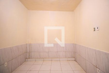 Quarto de casa para alugar com 1 quarto, 36m² em Penha Circular, Rio de Janeiro