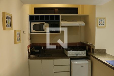 Cozinha de kitnet/studio para alugar com 1 quarto, 30m² em Centro, Nova Iguaçu