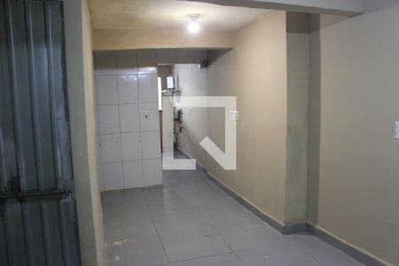 Cozinha de casa para alugar com 1 quarto, 178m² em Jardim Cocaia, Guarulhos