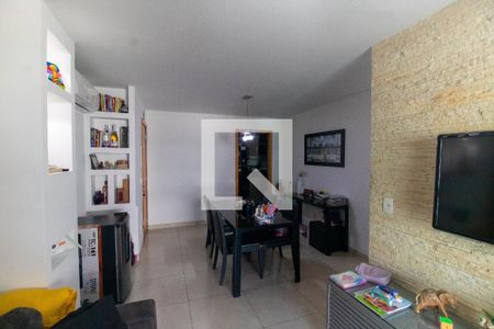 Sala de apartamento para alugar com 2 quartos, 81m² em Charitas, Niterói