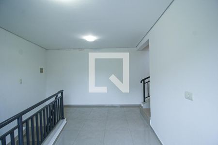 Sala de casa para alugar com 3 quartos, 175m² em Jardim Regina, São Paulo