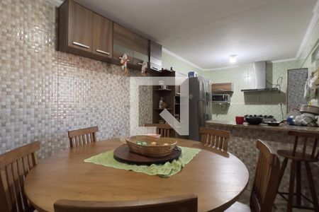 Cozinha de casa para alugar com 1 quarto, 198m² em Cocaia, Guarulhos