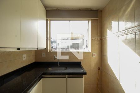 Cozinha de apartamento para alugar com 1 quarto, 50m² em Vila Itaberaba, São Paulo