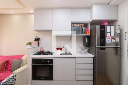 Sala/Cozinha de apartamento para alugar com 2 quartos, 33m² em Parque Munhoz, São Paulo