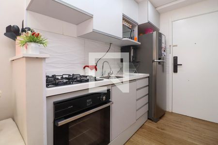Sala/Cozinha de apartamento para alugar com 2 quartos, 33m² em Parque Munhoz, São Paulo