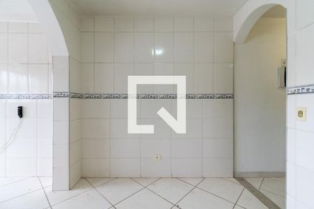 Casa para alugar com 2 quartos, 165m² em Vila Imperio, São Paulo