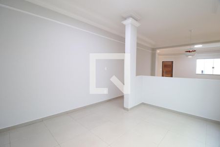 Sala 3 de casa para alugar com 3 quartos, 231m² em Tabajaras, Uberlândia