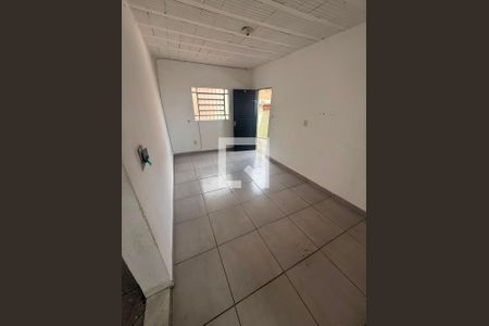 Casa para alugar com 2 quartos, 40m² em Santa Monica, Belo Horizonte