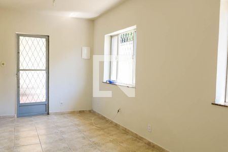 Sala de casa para alugar com 2 quartos, 150m² em Piedade, Rio de Janeiro