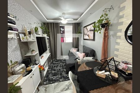 Sala de apartamento para alugar com 2 quartos, 44m² em Água Santa, Rio de Janeiro