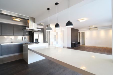 Sala/Cozinha de apartamento à venda com 2 quartos, 131m² em Vila Ipojuca, São Paulo
