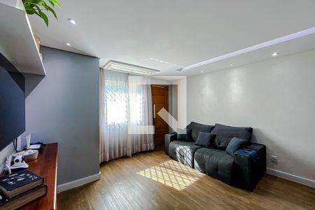 Sala de casa para alugar com 3 quartos, 217m² em Vila Bertioga, São Paulo
