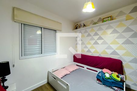Quarto 1 de casa para alugar com 3 quartos, 217m² em Vila Bertioga, São Paulo