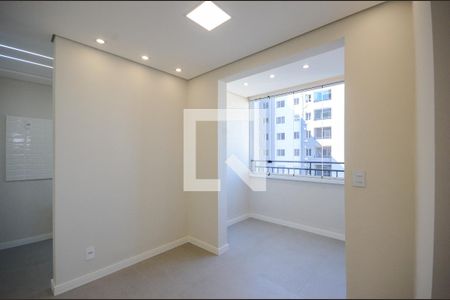Sala de apartamento para alugar com 2 quartos, 40m² em Nossa Senhora do O, São Paulo
