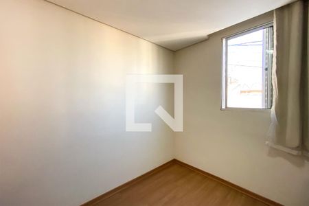 Quarto 2 de apartamento à venda com 2 quartos, 77m² em Fernão Dias, Belo Horizonte