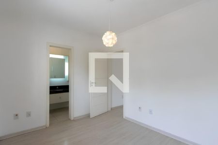 Quarto de casa para alugar com 3 quartos, 185m² em Aberta dos Morros, Porto Alegre