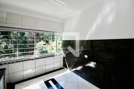 Sala/cozinha de casa de condomínio para alugar com 2 quartos, 40m² em Parque Cisper, São Paulo
