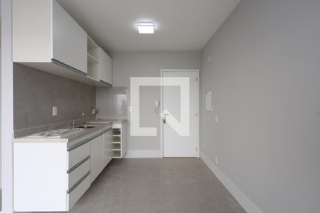 kitnet sala quarto cozinha de kitnet/studio à venda com 1 quarto, 35m² em Real Parque, São Paulo