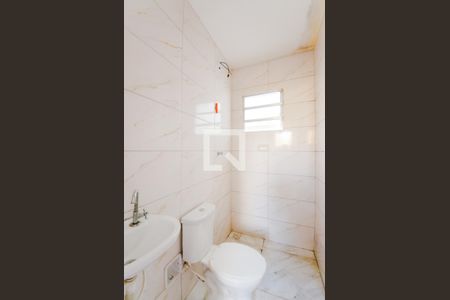 Banheiro de casa para alugar com 1 quarto, 42m² em Parque Continental Iii, Guarulhos