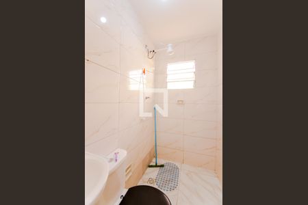 Banheiro de casa para alugar com 1 quarto, 42m² em Parque Continental Iii, Guarulhos