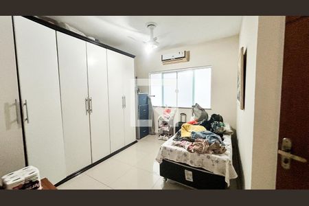 Casa para alugar com 5 quartos, 425m² em Extensão do Bosque, Rio das Ostras