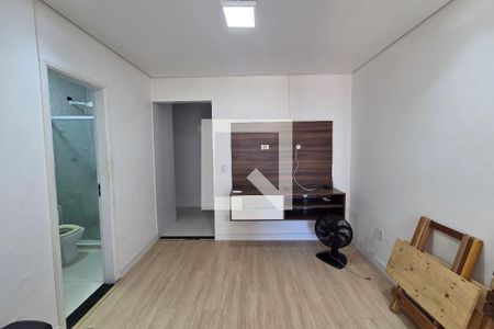 Sala de kitnet/studio para alugar com 1 quarto, 40m² em Nova Mirim, Praia Grande