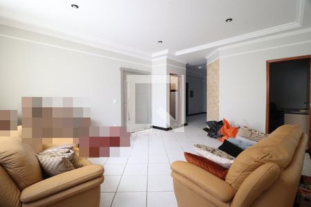 Sala 1 de casa para alugar com 4 quartos, 100m² em Morada da Colina, Uberlândia