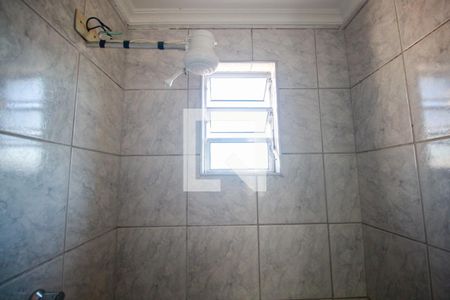 Banheiro 1 de casa para alugar com 2 quartos, 50m² em Jardim Vale das Virtudes, São Paulo