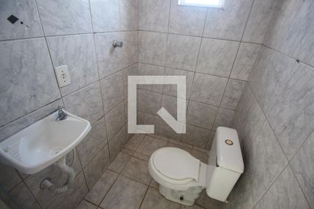 Banheiro 1 de casa para alugar com 2 quartos, 50m² em Jardim Vale das Virtudes, São Paulo