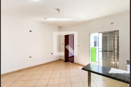 Sala/cozinha de casa de condomínio para alugar com 2 quartos, 45m² em Parque Cisper, São Paulo