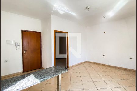 Sala/cozinha de casa de condomínio para alugar com 2 quartos, 45m² em Parque Cisper, São Paulo