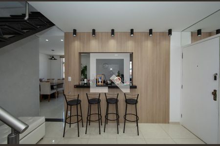 Apartamento para alugar com 3 quartos, 297m² em São Bento, Belo Horizonte