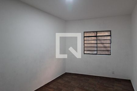 Quarto 1 de casa para alugar com 2 quartos, 60m² em Mantiqueira, Belo Horizonte