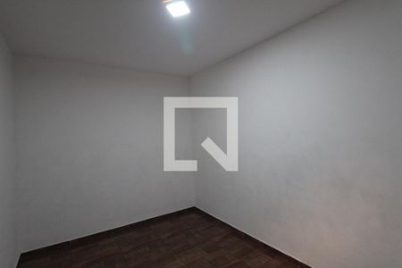 Quarto 1 de casa para alugar com 2 quartos, 60m² em Mantiqueira, Belo Horizonte