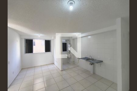 Apartamento à venda com 2 quartos, 43m² em Curicica, Rio de Janeiro