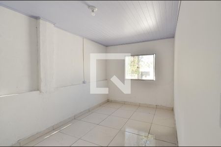 Quarto 1 de casa para alugar com 2 quartos, 80m² em Fernão Dias, Belo Horizonte