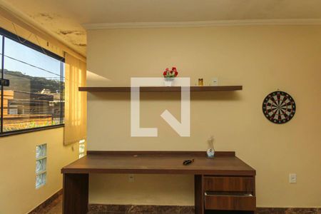 Sala de casa à venda com 3 quartos, 125m² em Jardim Nove de Julho, São Paulo