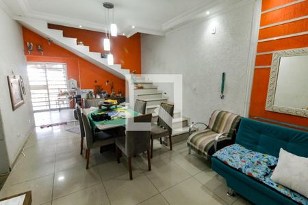 Sala de casa à venda com 3 quartos, 506m² em Parque das Cigarreiras, Taboão da Serra