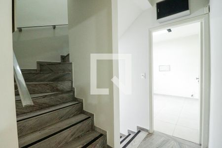 escada de casa à venda com 5 quartos, 300m² em Santana, São Paulo